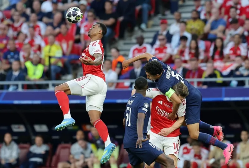 Sự kịch tính chung kết Arsenal vs PSG mang đến những cung bậc cảm xúc không thể nào quên cho người hâm mộ.