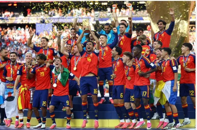 doi-vo-dich-world-cup-2026-tay-ban-nha-len-ngoi-xung-dang-a1