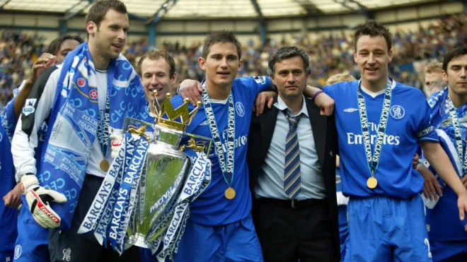 huan-luyen-vien-mourinho-va-thanh-cong-voi-chelsea-a12aa