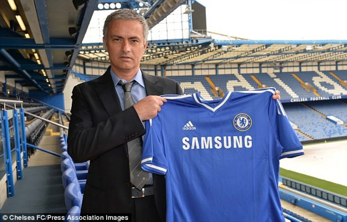 huan-luyen-vien-mourinho-va-thanh-cong-voi-chelsea-122
